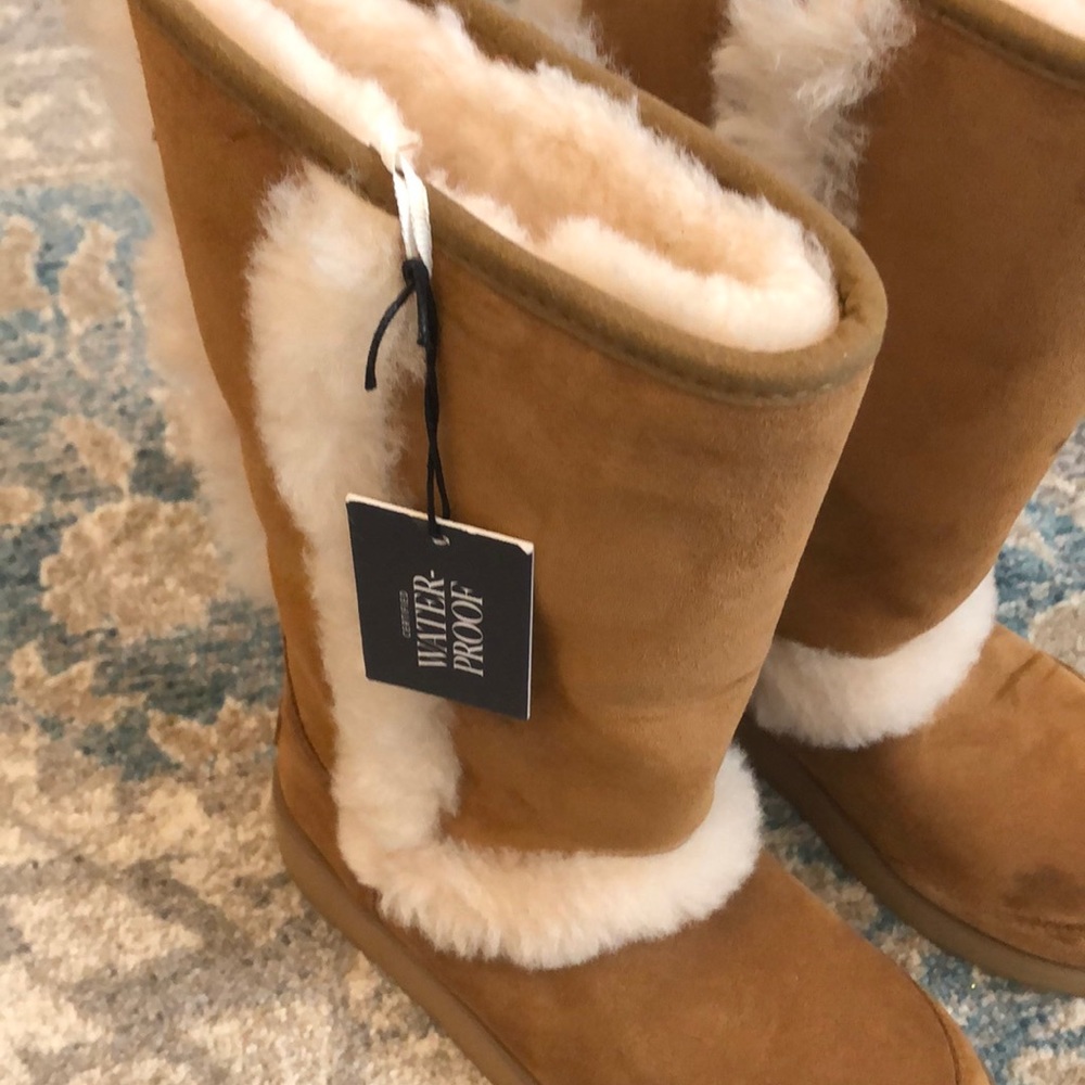Ugg Women's Sundance Waterproof Boots size 5.5 - Picture 6 of 12